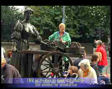 I first set my eyes on sweet Molly Malone,